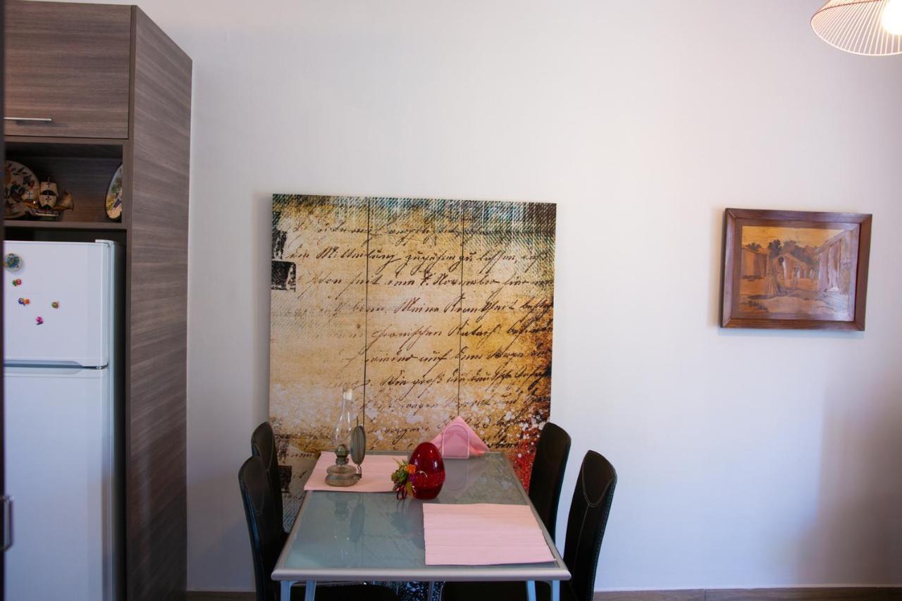 Quality Apartment In Aegaleo Athen Eksteriør bilde